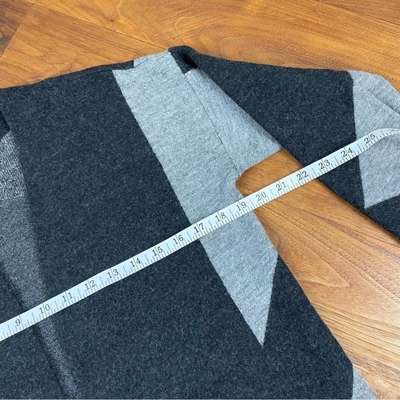 Eileen Fisher Color Block Merino Wool Long Cardigan Minimalist Neutral - Picture 6 of 10
